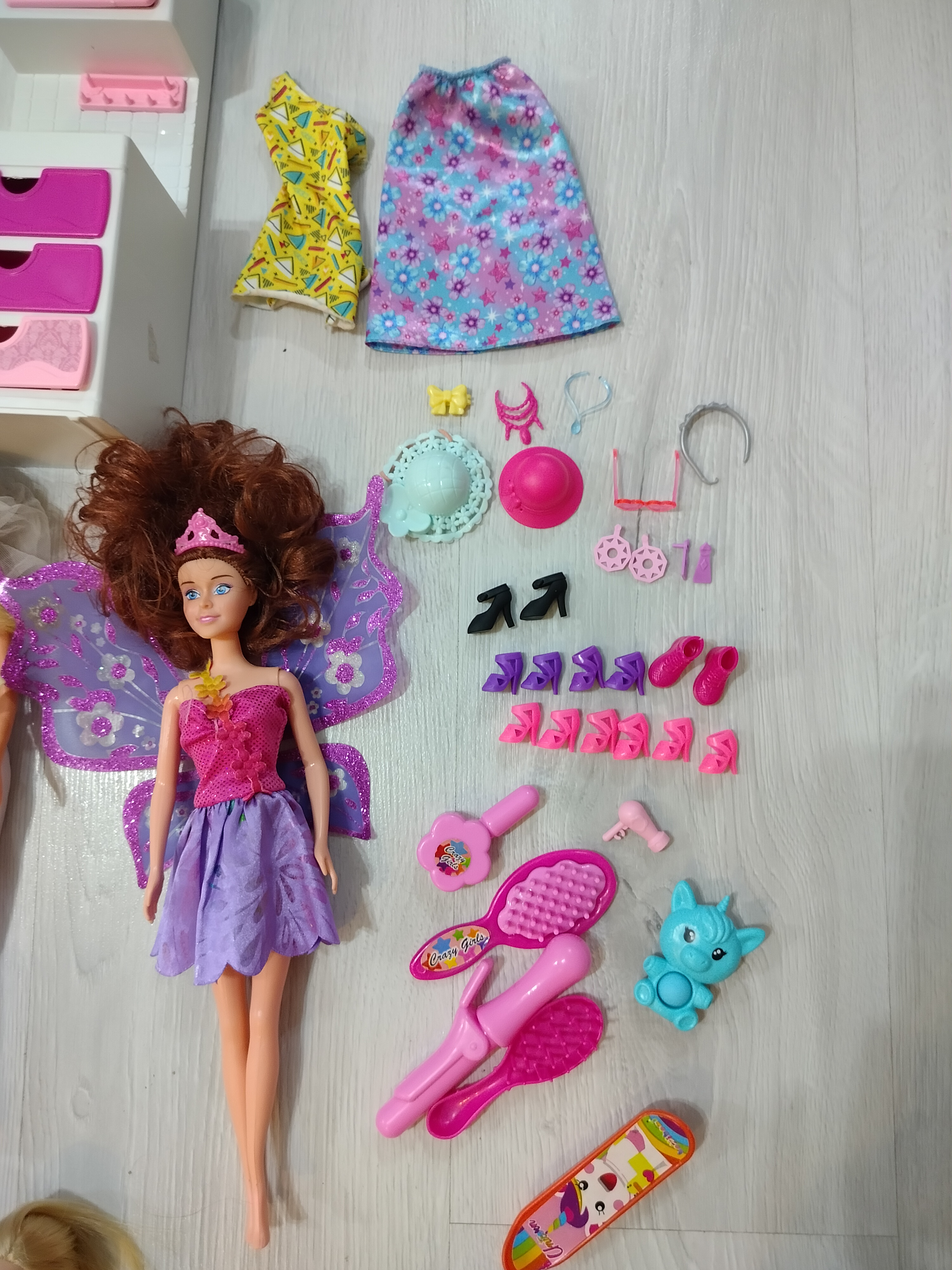Toplu oyuncak bebek seti – 33 bebek + aksesuarlar